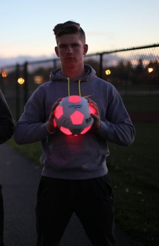 KanJam - Illuminate Soccer Ball-3